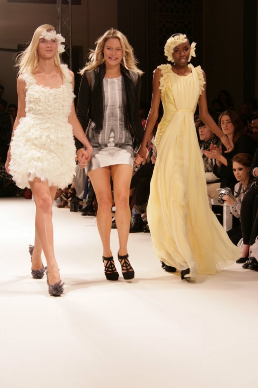 georgia_hardinge_victorias_secret_notjustalabel_2118953372_0