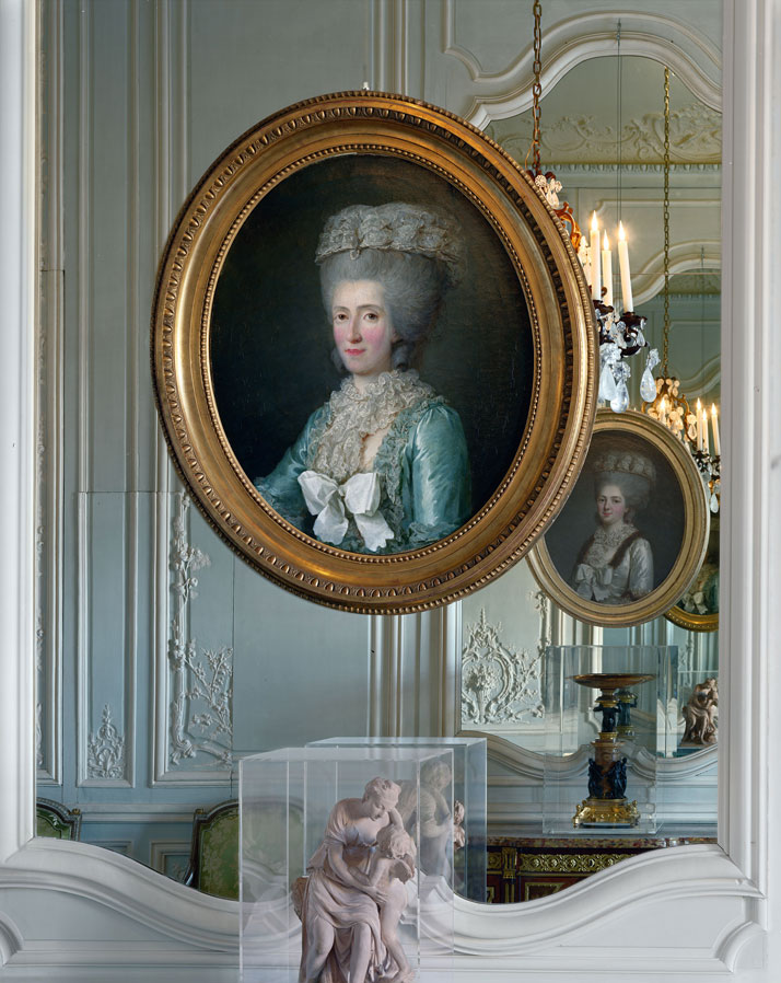 Robert-Polidori-Versailles-Mary-Boone-Gallery-yatzer-4